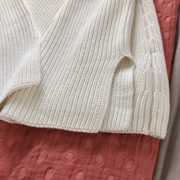 MINKPINK sweater - Picture 3 of 4